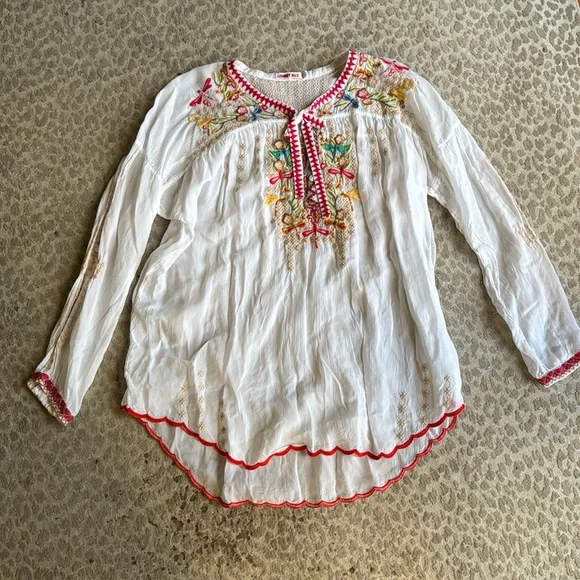 Johnny Was White Floral Embroidered Cupro Blouse, size XL. - Picture 4 of 10
